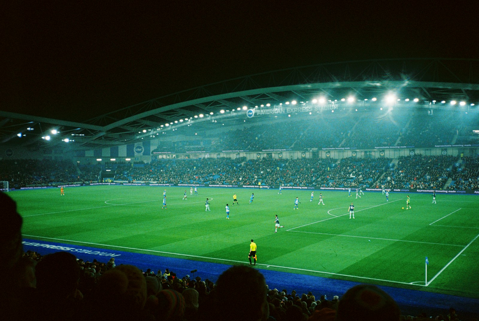 彩93彩票网 — 大乐透赛场扣篮瞬间
